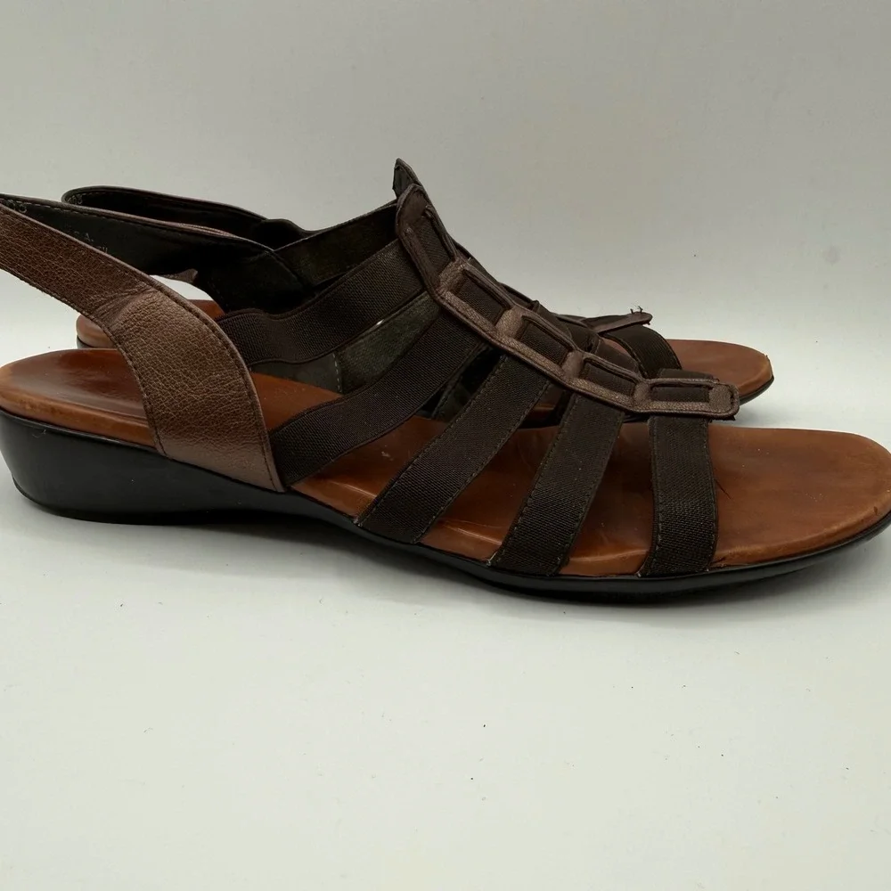 Munro american sandals
